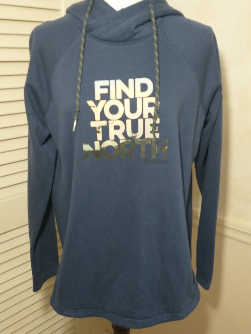 Columbia Women's Fleece‎ Pullover Hoodie, Kangaroo Pocket, Size Large, Dark Blue